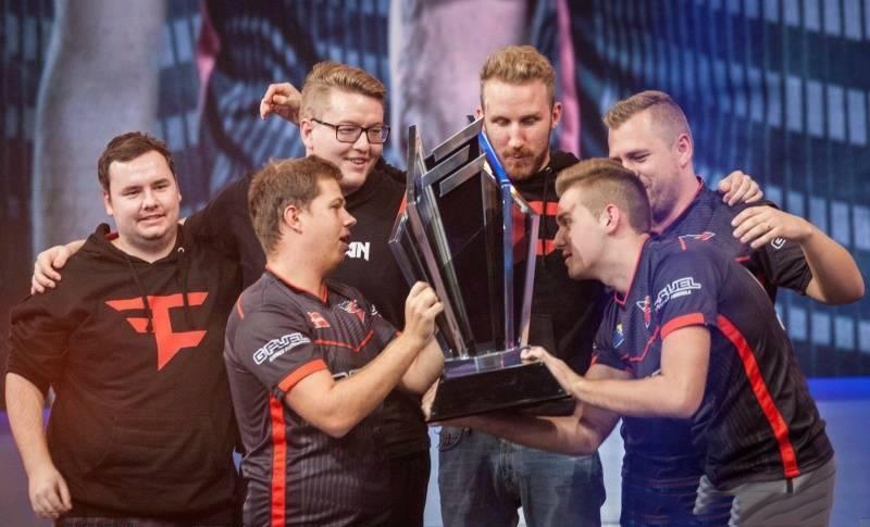 大舅子即将重返LPL，这支不错的战队是哪支？