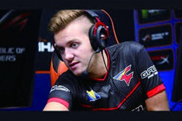 势均力敌！在最近6场WBG与LNG的交战中，两队互赢对方三个大场