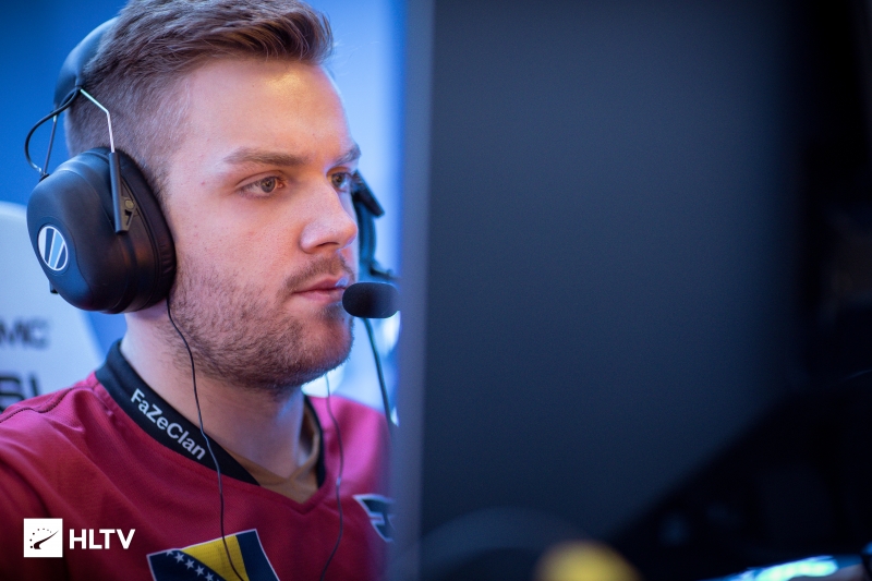 CCT对拒绝打开摄像头的玩家处以罚款