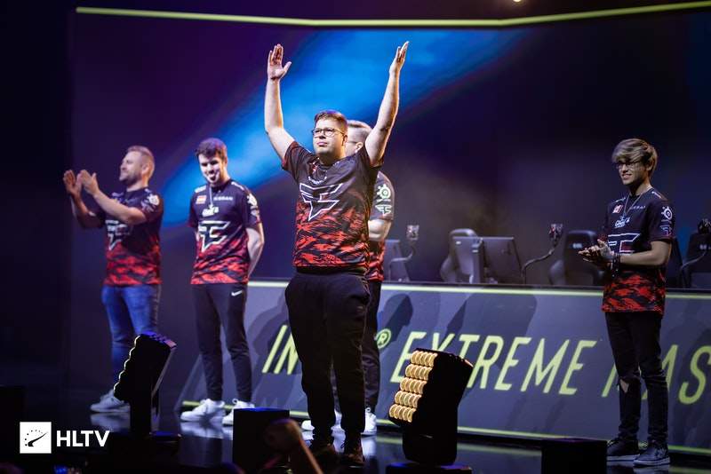 TYL发布了人事变动公告： sword9 正式加入担任首席教练