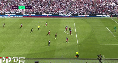 马卡：吕迪格缺席皇马赛前最后一练，教练组会等到最后一刻
