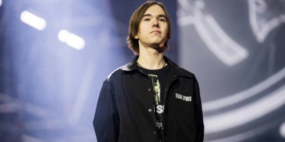 LPL季后赛赛前海报：BLG-L1 RA-Rush“B”